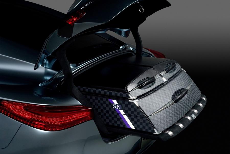  Infiniti Essence Concept 2009 года  (фото 4 из 84)